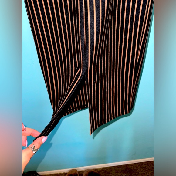 Popular Basic Midi Dress : Size M - Picture 5 of 5